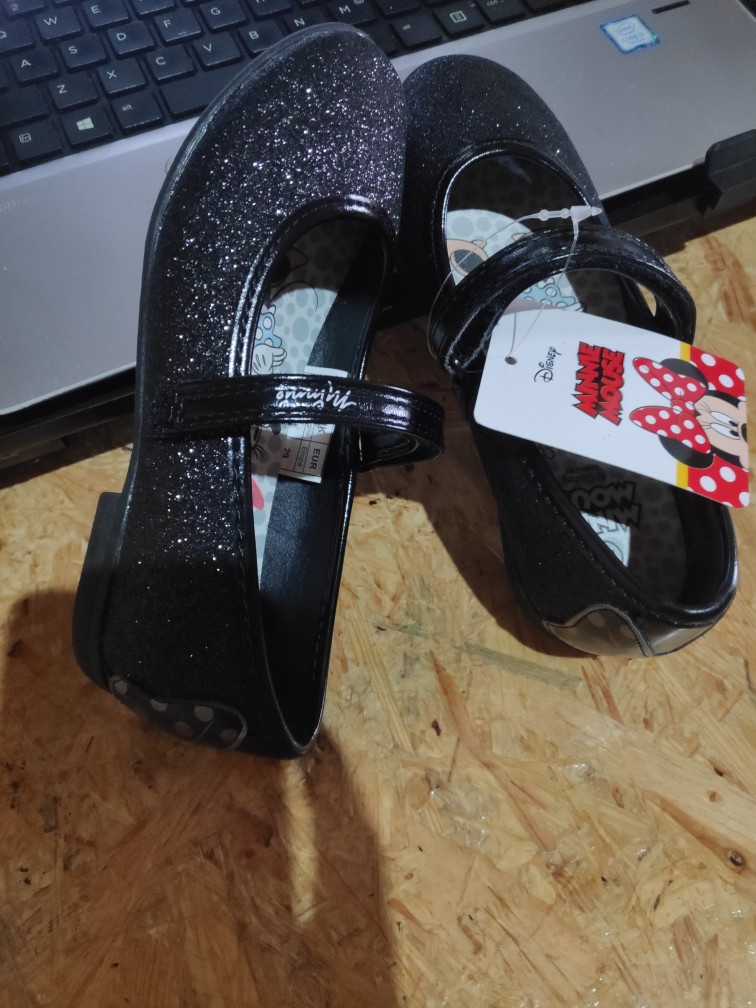 Sepatu Kids