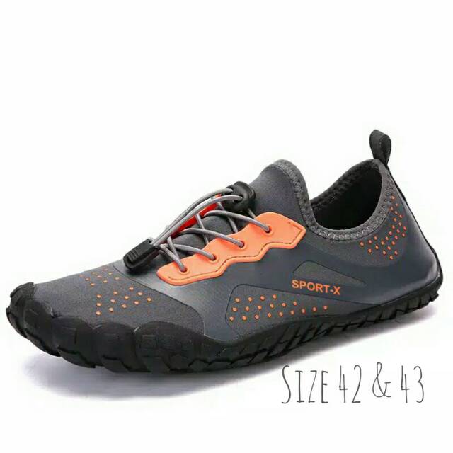 Sepatu running tipis/sepeda/gym