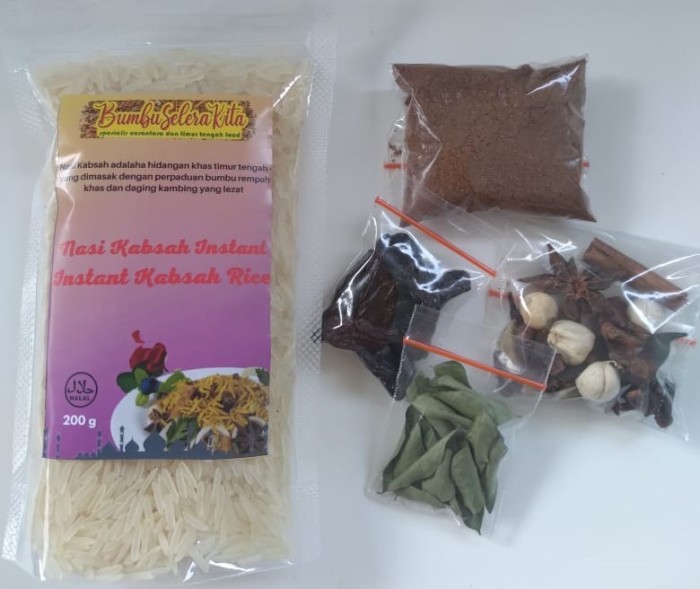 

Bumbu Kabsah dan Beras Basmati/ Beras Basmati Kabsah Instant