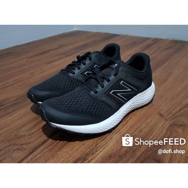 New Balance 520 Black, White