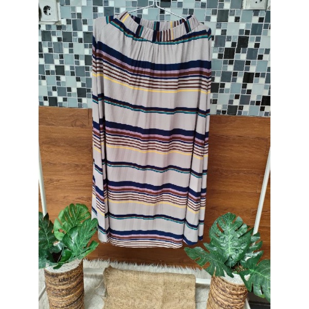 Preloved  rok panjang wanita