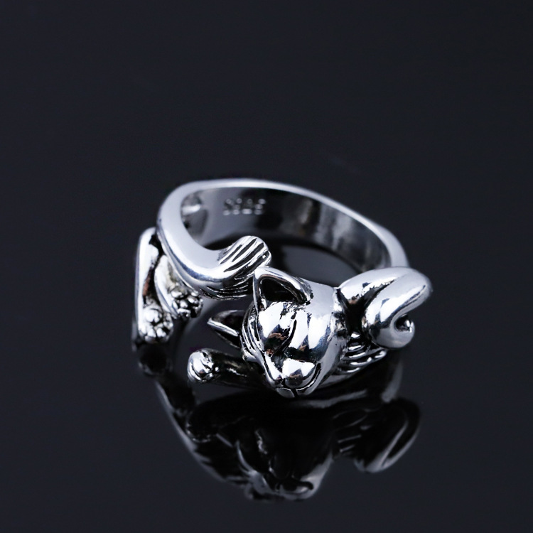 Unisex Fashion Simple Cute Fortune Cat Shape Rings / Vintage Smooth Fine Thin  Finger Ring /  Elegant  Sliver Colour Party Rings