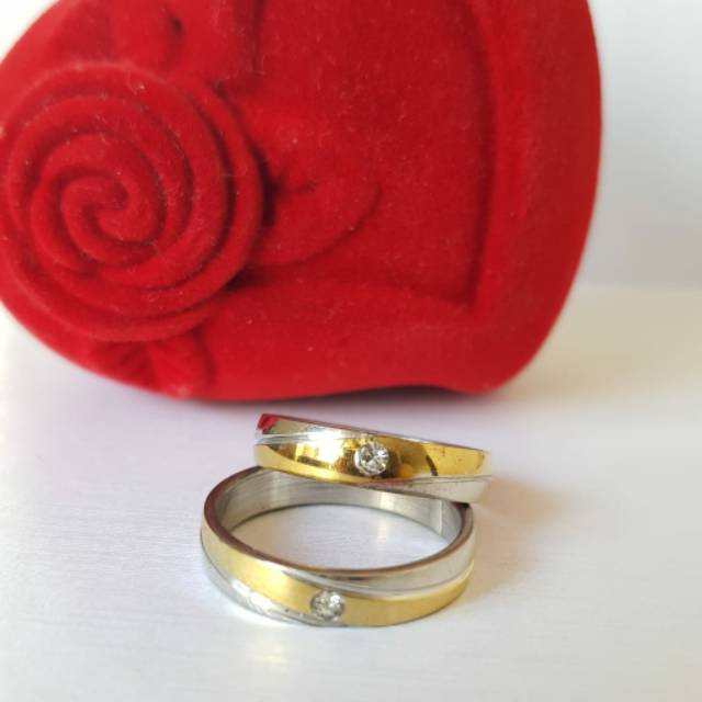 Couple &amp; Single Ring Kombinasi gold white Titanium impor