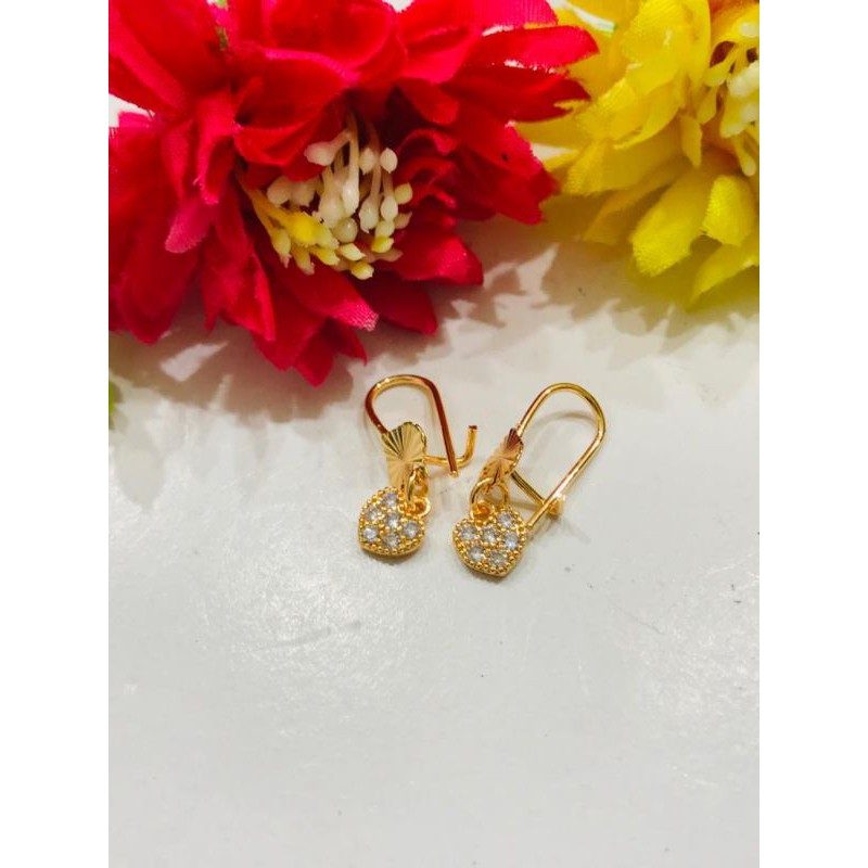 Anting Wanita Dewasa Permata Gold