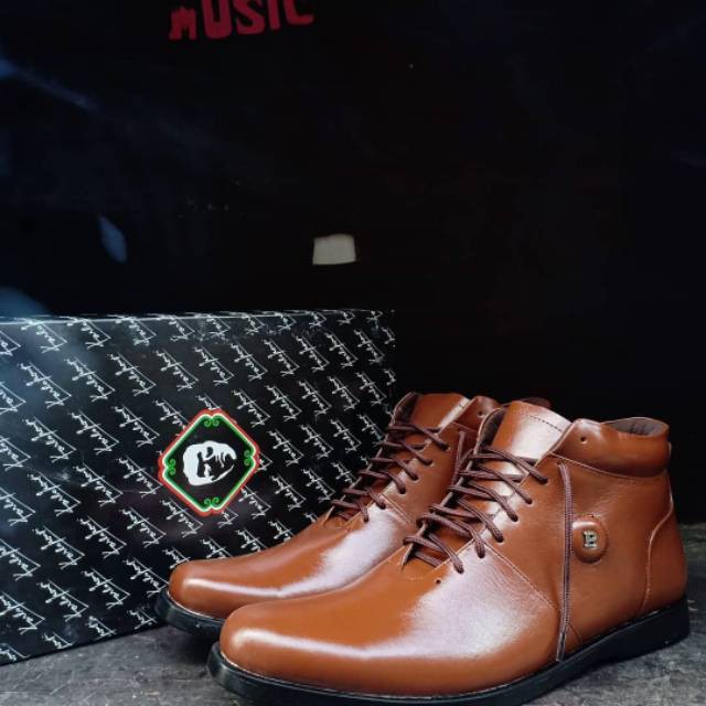 Sepatu Bally Boot Kulit Asli