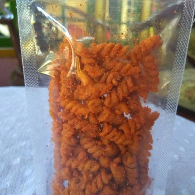 

Makaroni bantet kriuk mamake