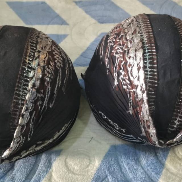 BLANGKON PRADA PENGANTIN PRIA ADAT JAWA TOPI TRADISIONAL MANTEN MODEL JOGJA ACCESORIES PERLENGKAPAN
