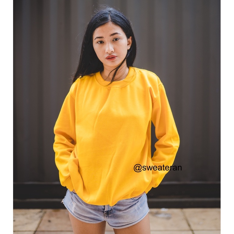 Basic Sweater Polos Oblong Crewneck Sweatshirt Pria Wanita Size M - XXXL-KUNING