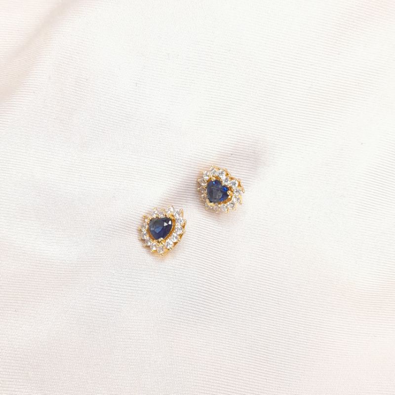 anting love mata biru full zircon