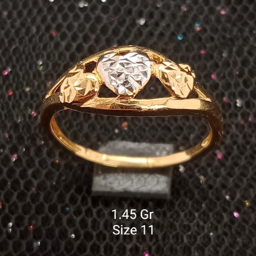 Cincin Emas 17 K - 1.45 Gr Kadar 750 - 2810