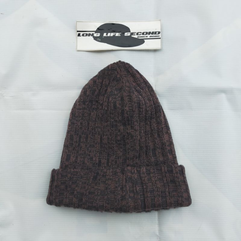 topi beanie hat kupluk rajut second bekas preloved original branded