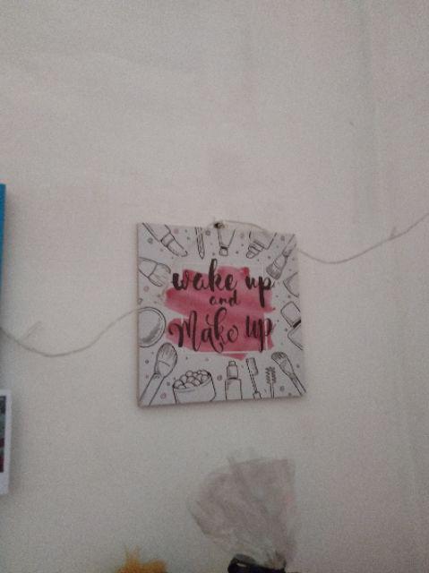 Pajangan Hiasan Dinding Kamar Walldecor Poster Make Up - 1pm