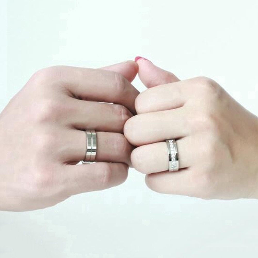 Cincin Pasangan Berlian Emas Perak Kawin Baja Titanium Pria Wanita Couple Rings