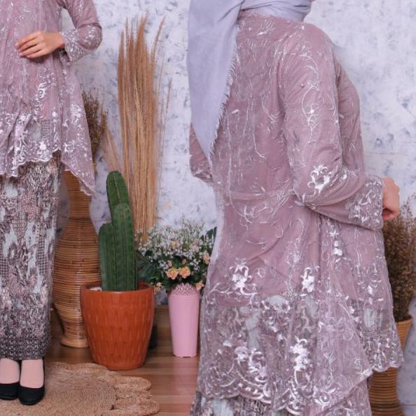 ✵ NEW//+KEBAYA TILLE WISUDA ~ KEBAYA MODERN ~ KEBAYA TILLE PESTA ~ KEBAYA TANAH ABANG ~ GROSIR KEBAY