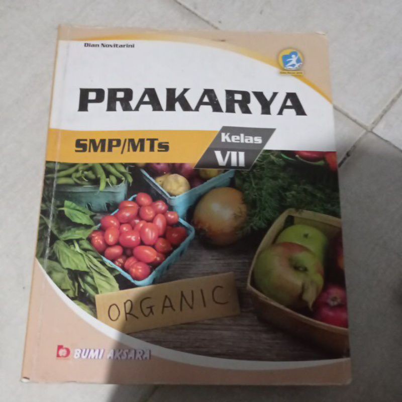 Buku Prakarya SMP kelas 7
