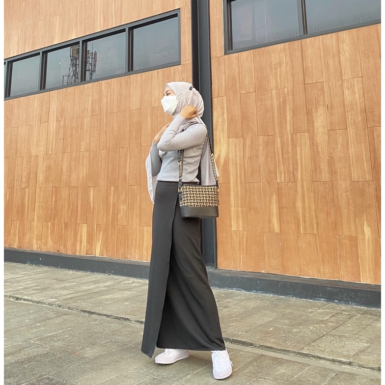 SALE 6:6‼️(BISA COD) LADY SKIRT (ROK LAYER)/ ROK MODEL SEMI SPAN-BLACK