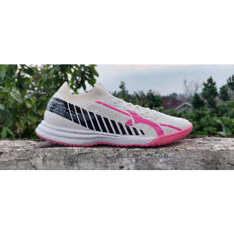 Sepatu Futsal Ortuseight Catalyst Liberte IN - White/Black/Ultra