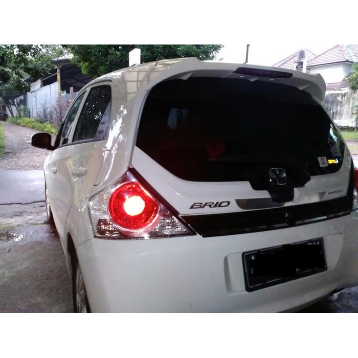 Duck Tail Honda Brio tersedia berbagai macam warna