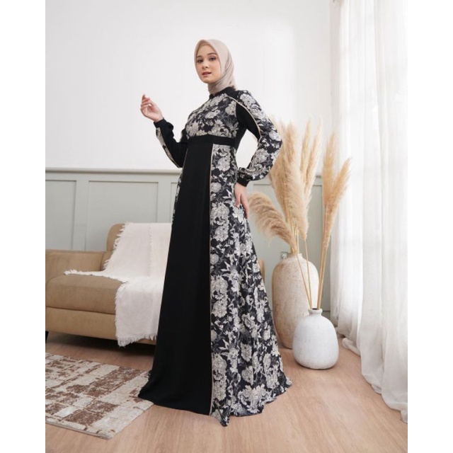 Laura dress by madeira