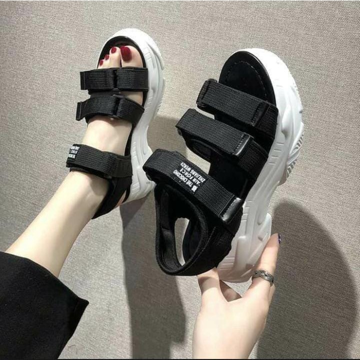 3 .3 SALE DS SANDAL GUNUNG WANITA KOREA (DR03)