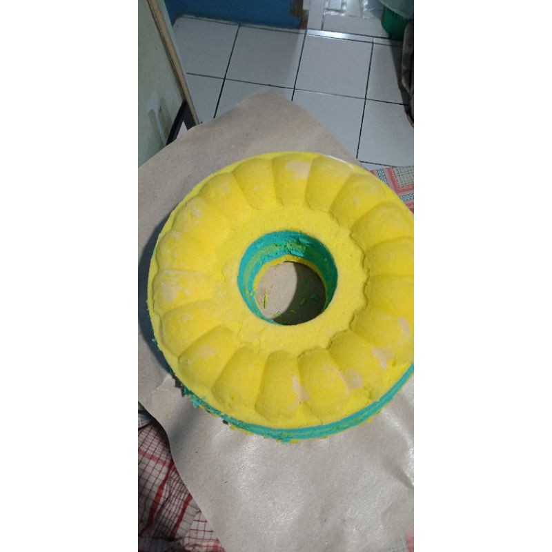 

Rainbow cake kite