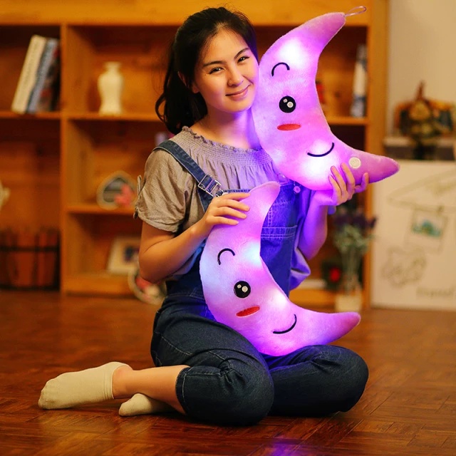 Boneka Bantal Bulan LED Hiasan Kamar Tidur Lucu dan Imut