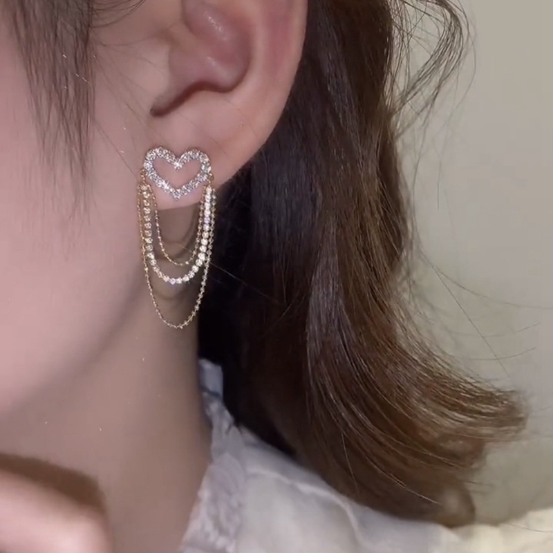 Anting Rumbai Rantai Multilayer Bentuk Hati Aksen Berlian Imitasi Gaya Korea