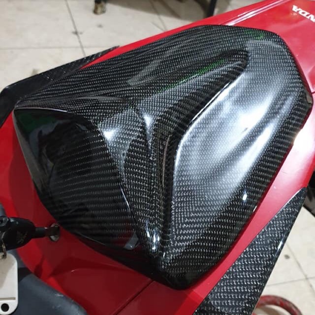 Single seat carbon kevlar cbr150r model cbr250rr