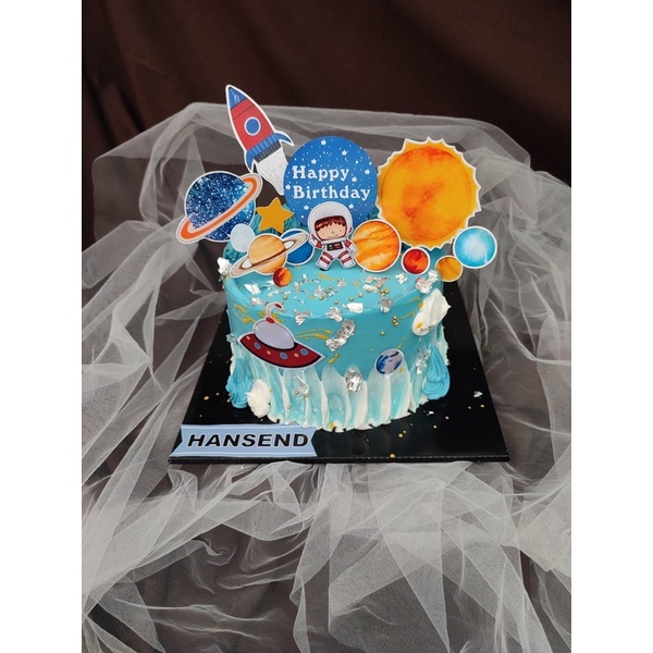 

Topper kue karakter astronot / astraunot / angkasa