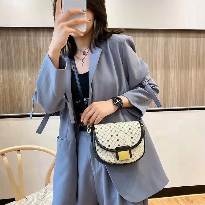 PROMO ! tas selempang wanita tas wanita branded tas bahu wanita tas wanita kekinian tas wanita terbaru tas wanita import tas kanvas wanita tas make up tas wanita murah COD tas wanita murah shoulder bag wanita