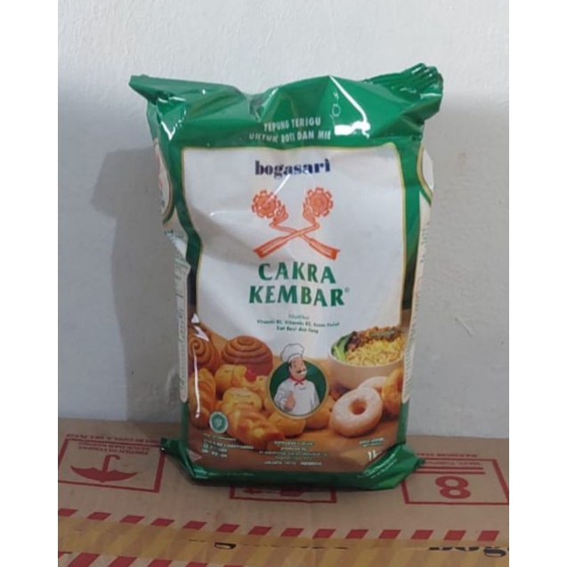 

Tepung Terigu Cakra Kembar Premium 1Kg