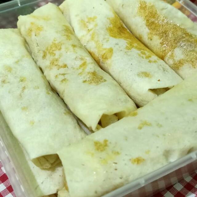 

LUMPIA ASAM MANIS ISI 10BIJI