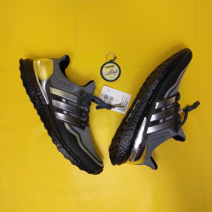 ✨F⚡ash Sale❥ sepatu sneakers dewasa Adidas Ultra Boost 4.0 "Medal Pack/Grey/Silver Metallic"