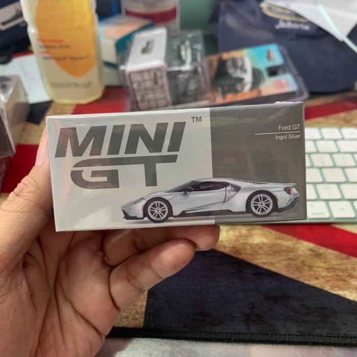 Mini GT 340 Ford GT Ingot Silver LHD