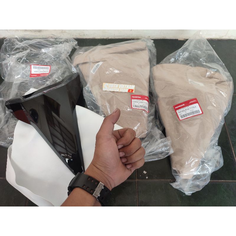 Dasi buta vario new original thailand