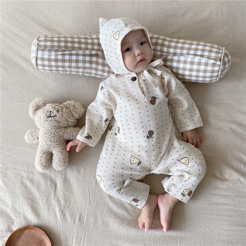 Pear jumpsuit in cream and grey