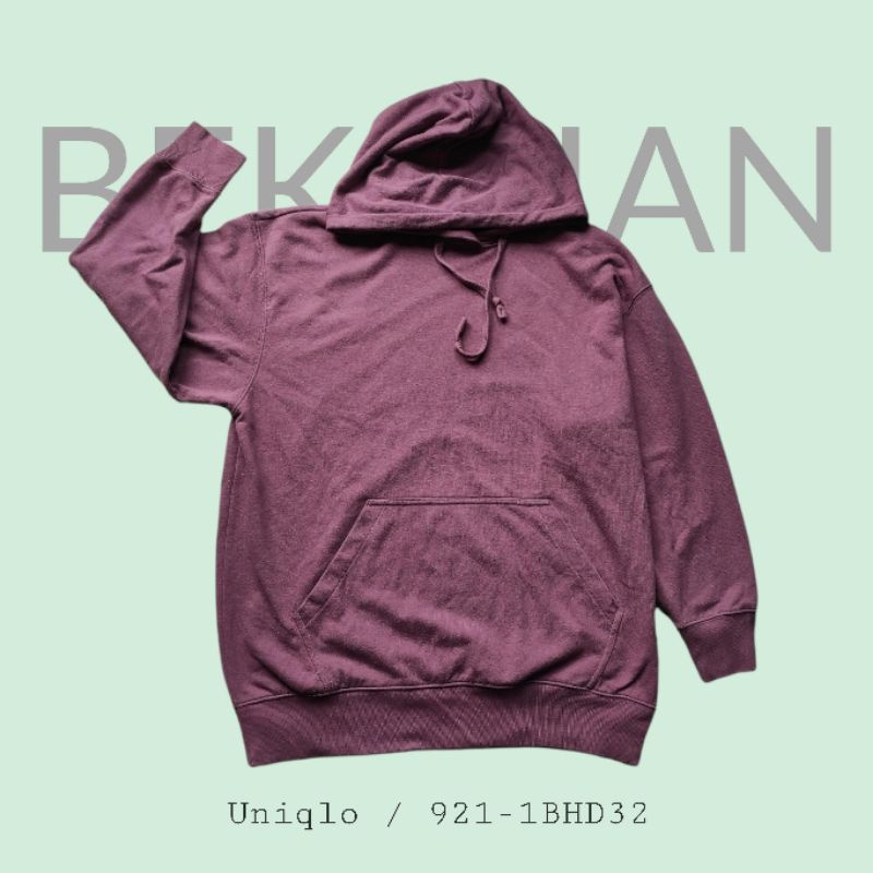Hoodie Uniqlo Tag Woven | Bekinian Ready | Preloved Pria