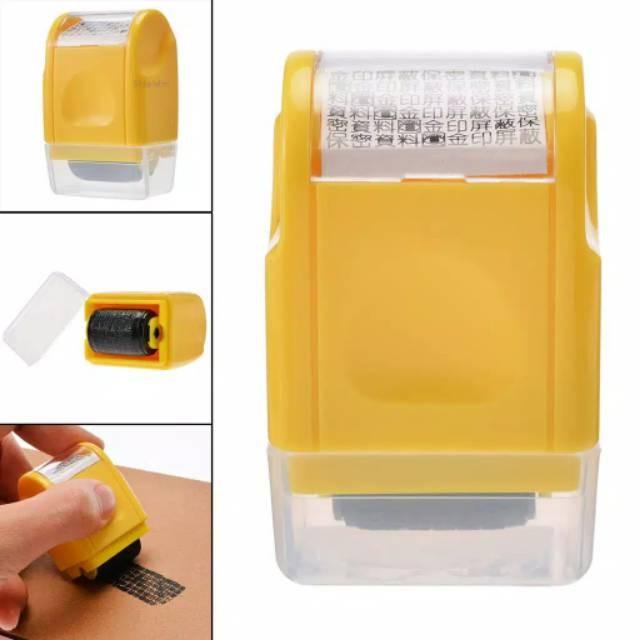 

Stempel / Roller Stamp / Stempel Pelindung Kode Rahasia, Penutup Data Dan Alamat