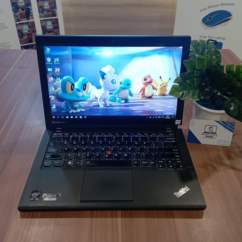 Lenovo Thinkpad i7 Ram 8 GB SSD 128 Second Bekas