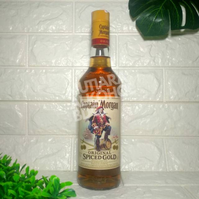 Captain Morgan Original Spiced Gold Rum 750ml