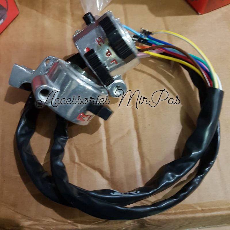 Holder Tombol Kanan Kiri Motor C70