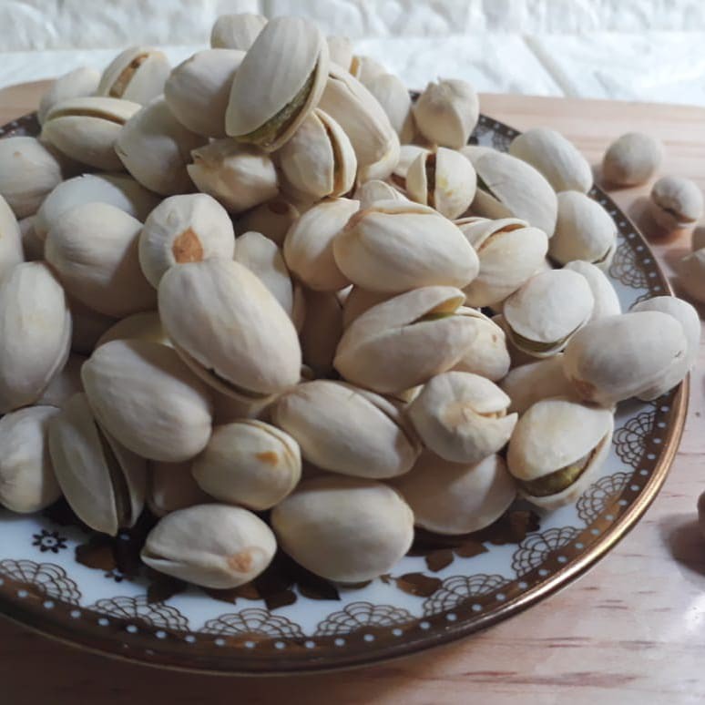 

Kacang Pistachio/Fustuk/Ketawa