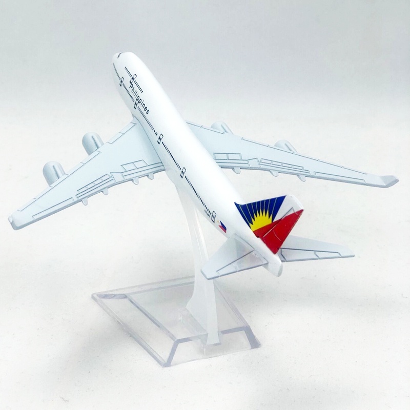 Mainan Model Pesawat Terbang Philippine Airlines PAL Boeing B747 Bahan Metal Alloy Ukuran 16cm