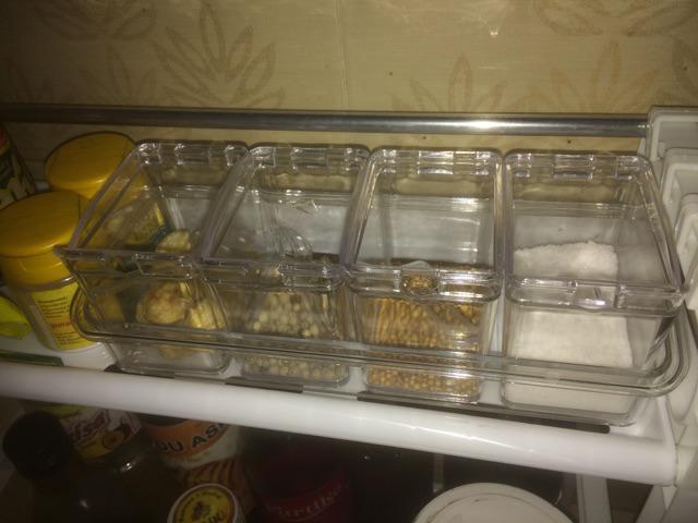 Tempat Bumbu Crystal 1 Set Isi 4