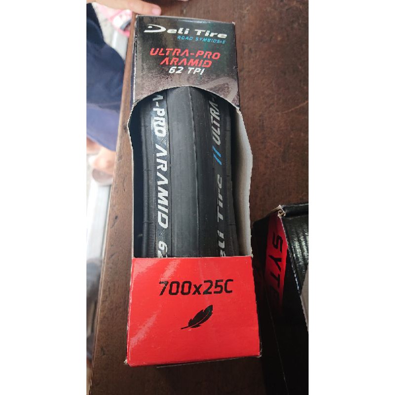 BAN LUAR 700 X 25C BAN LUAR BALAP ROADBIKE