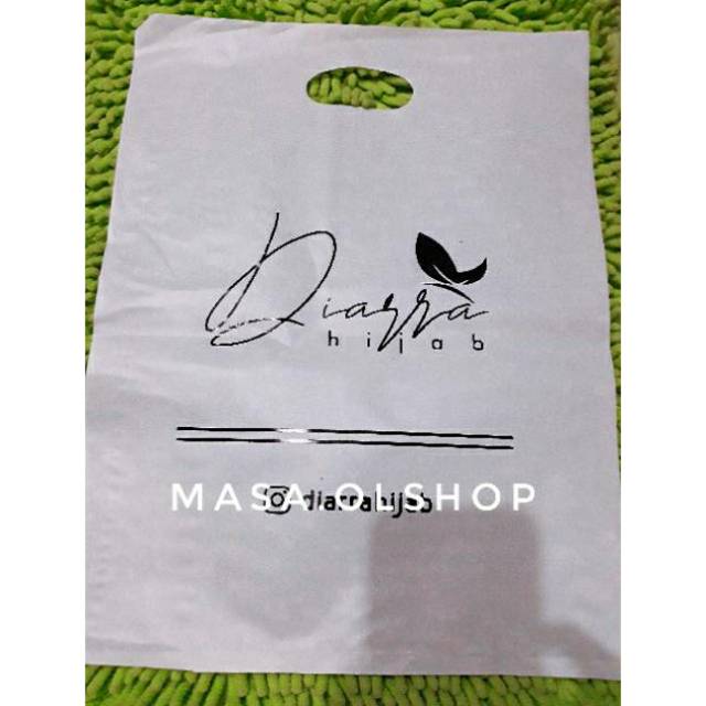 Plastik Sablon Plong HD Tebal 25x35 Gratis Desain