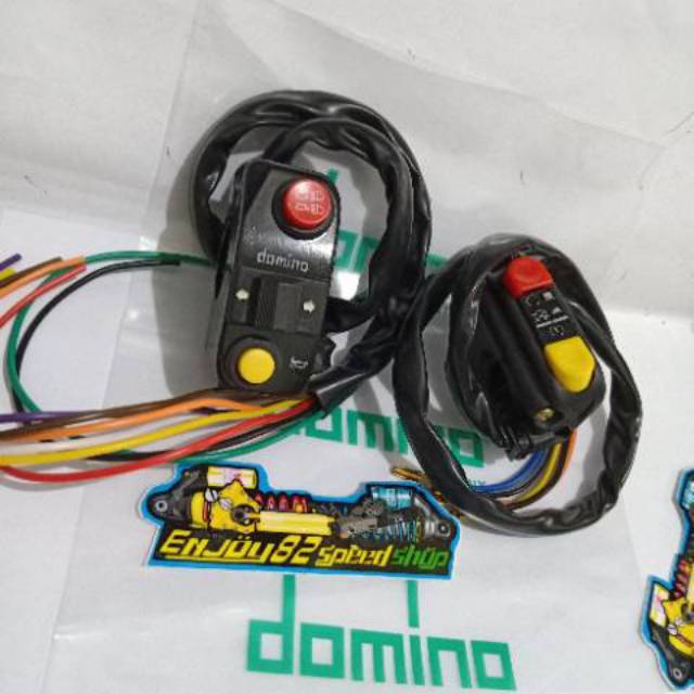 Harga Sepasang Saklar Set / Holder Set Domino Kiri Kanan Universal