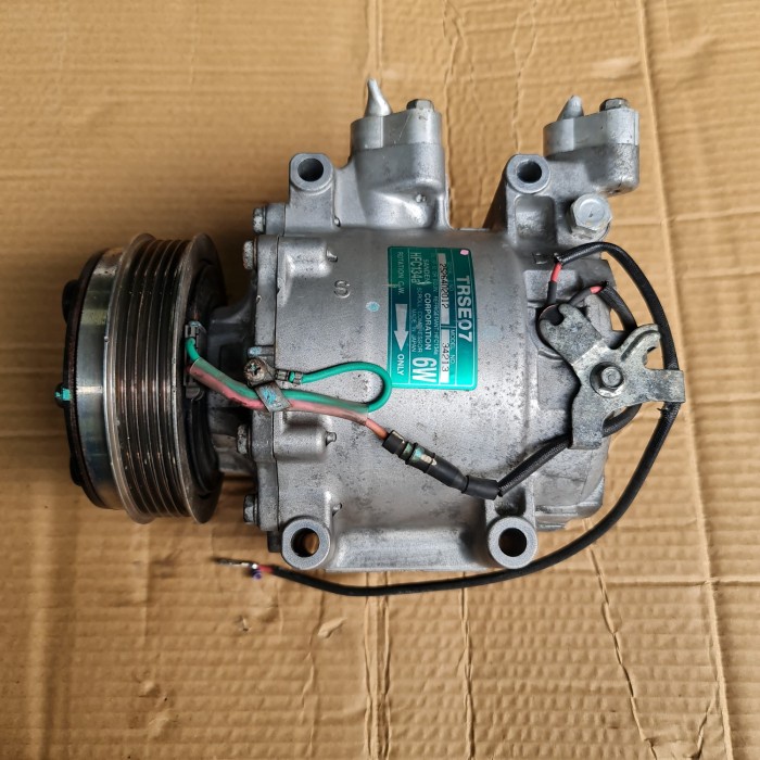Bekas} Kompresor compresor ac honda jazz rs GE8 honda freed 1.500cc L15A7 Limited