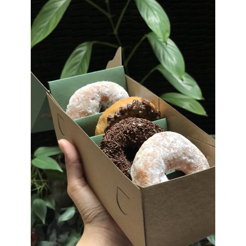 

Donat Kentang Endol (1 box isi 4pcs)