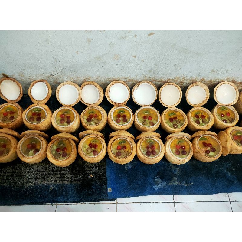 

Coconut Jellt Mix Fruit